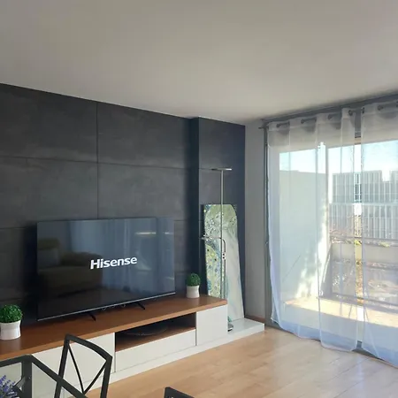 Diagonal Mar برشلونة